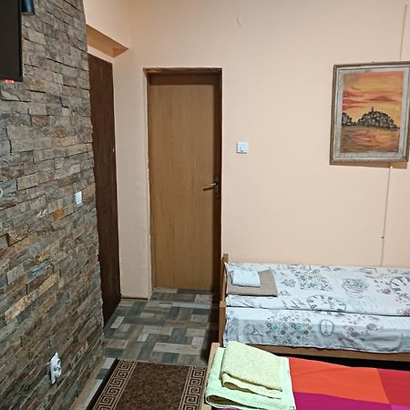 Guest House Mirijevski Konak Belgrade Exterior photo